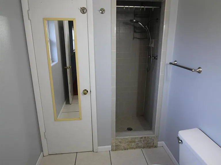 7028 Nathan Rd — Photo 97