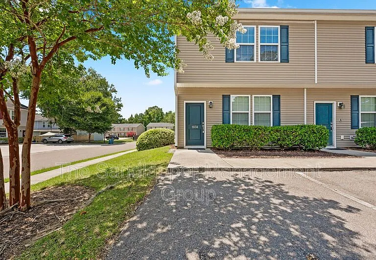 1034 Lexi Ct — Photo 1