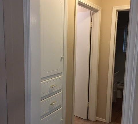 4th image of 302 NW Compass Dr