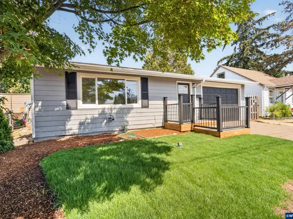 1305 15th Ave SW, Albany, OR 97321