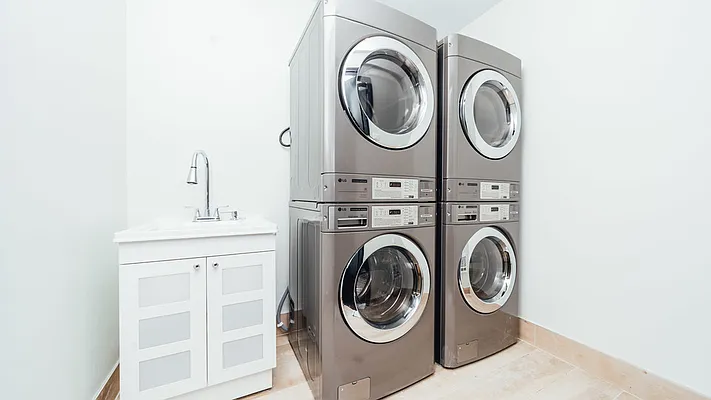 Rented by Nooklyn NYC LLC | media 14