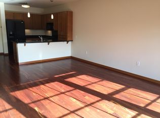 2335 NW Raleigh St #A, Portland, OR 97210