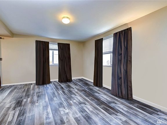 4th image of 14917 45th Ave NE