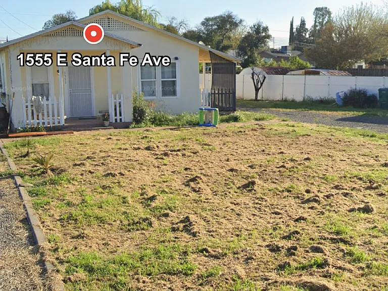 1553 E Santa Fe Ave — Photo 8