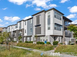 376 Line St, Hayward, CA 94544