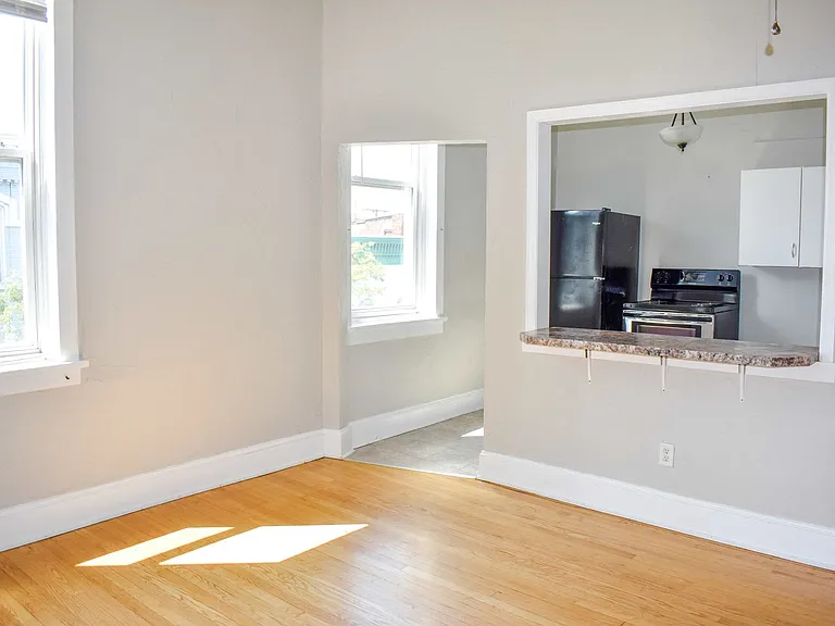 201 E Main St N #304 — Photo 7