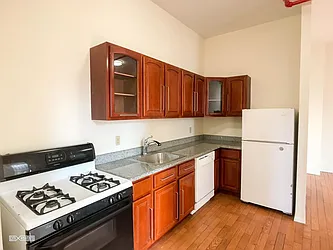 Rented by Citi Habitats