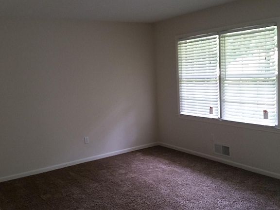 2nd image of 215 Sharon Dr