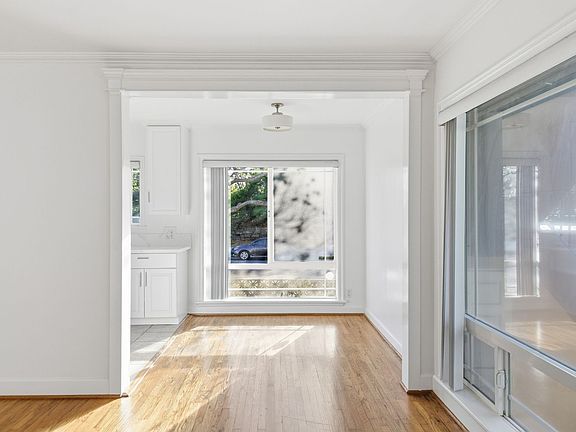 2nd image of 1939 17th St APT 1