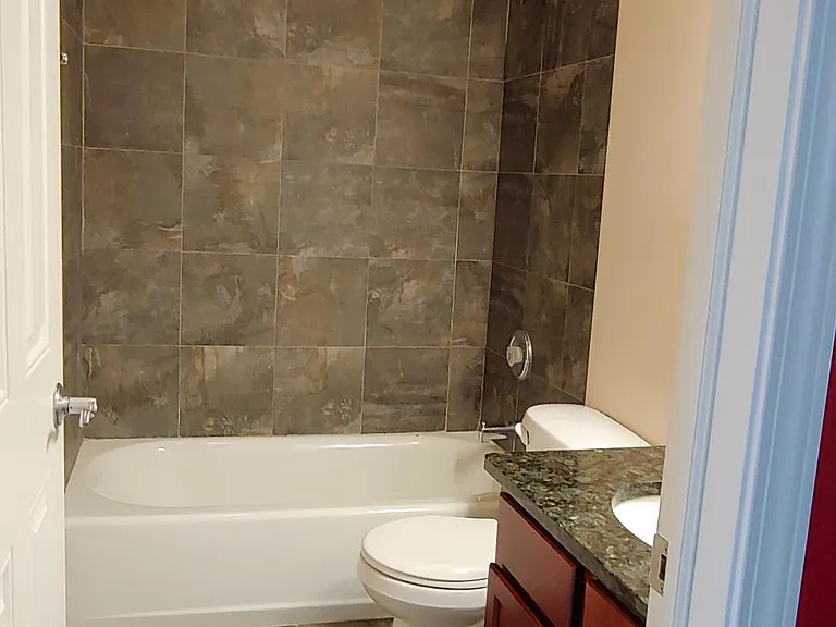 3354 W Ogden Ave #4 — Photo 13