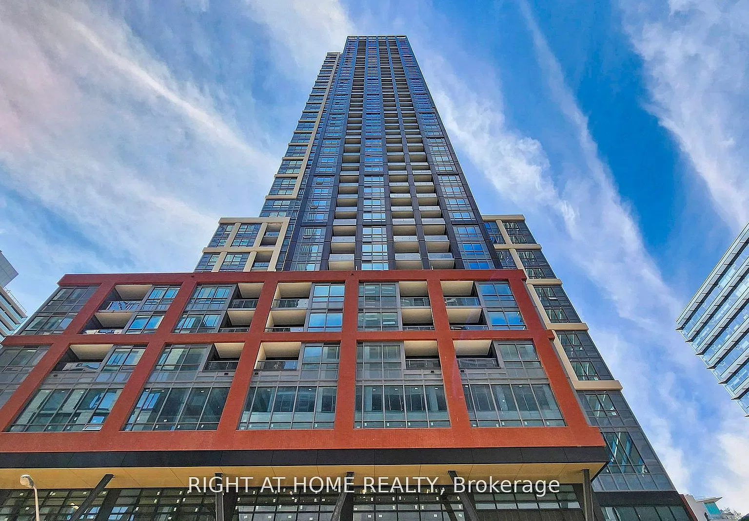 2 bed, $2,500 — Photo 1