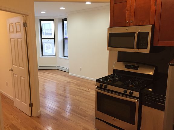 3rd image of 5607 2nd Ave #2B