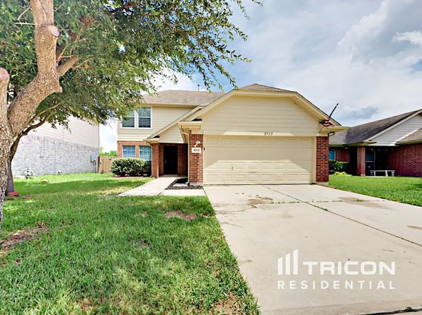 8703 Texas Acorn Ave