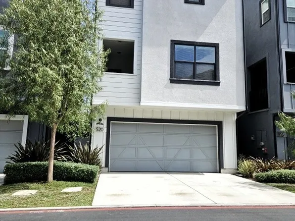520 Caleigh Ln, Costa Mesa, CA 92627