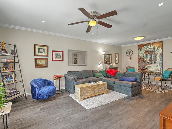 3rd image of 2040 Rondo St APT D