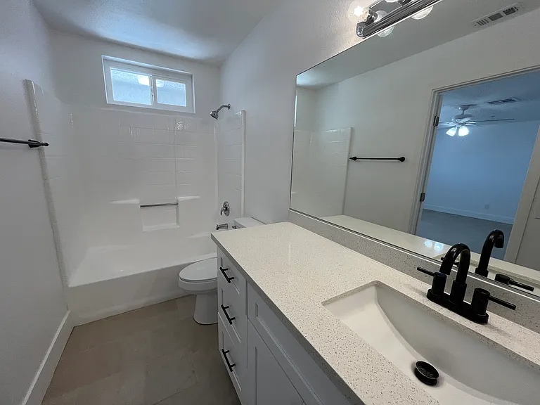 29555 Avenida La Paz #4 — Photo 20
