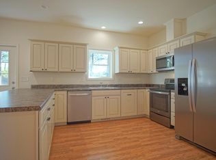 362 Jennelle Rd, Christiansburg, VA 24073