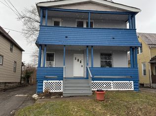 3423 Henninger Rd, Cleveland, OH 44109