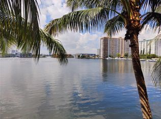 17100 N Bay Rd APT 1305, Sunny Isles Beach, FL 33160