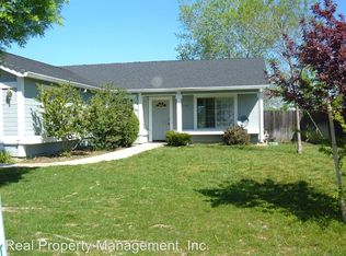 1133 Cobble Creek Ct, Redding, CA 96003