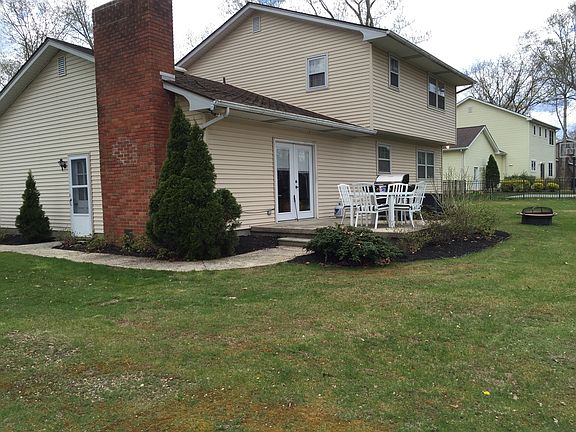 2nd image of 2197 Quail St