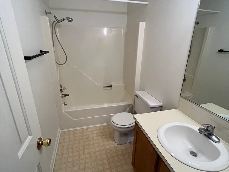 6006 Grey Fox Ln — Photo 12