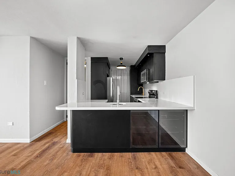 355 Calle Galileo #11L — Photo 9