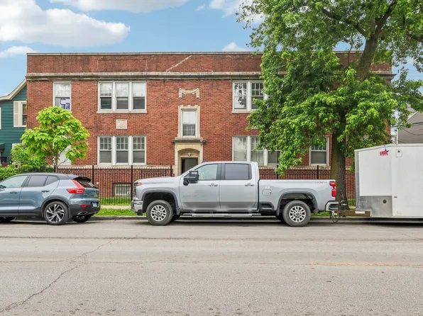4247 W Addison St, Chicago, IL 60641