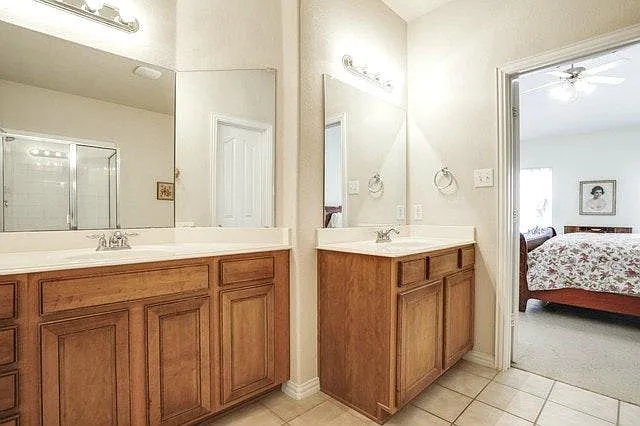 8712 Paradise Dr — Photo 15