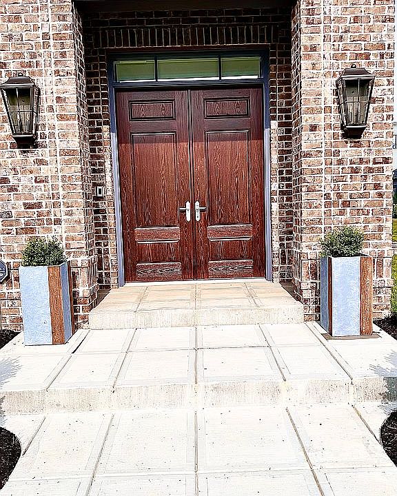 2nd image of 12075 Sigillary Way