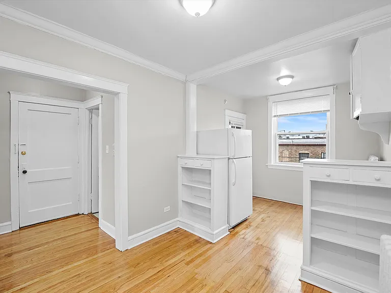 409 Beloit Ave #3T — Photo 5