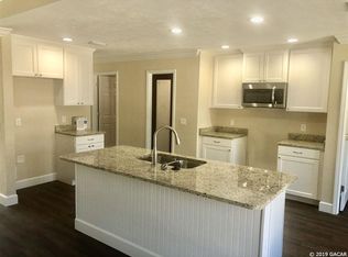 25089 SW 11th Ct, Newberry, FL 32669