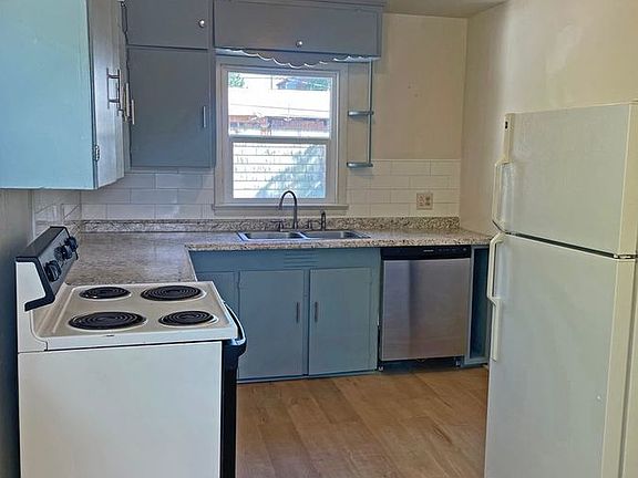 2nd image of 426 Polk St