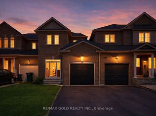 28 Earth Star Trl, Brampton, ON L6R 2P3