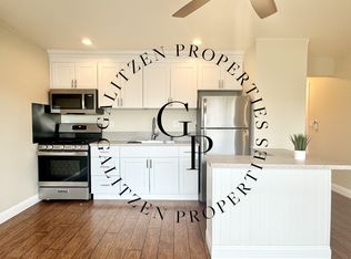 216 14th St #B-4, Huntington Beach, CA 92648