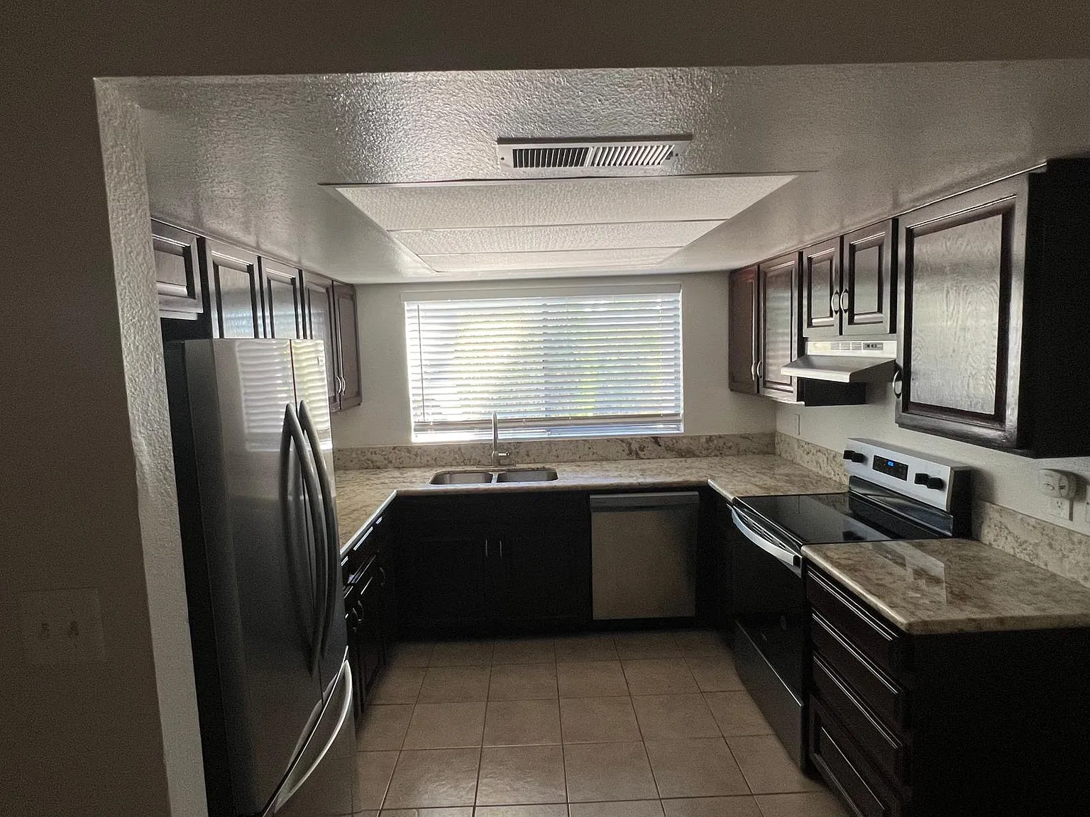 2630 W Monte Ave — Photo 3