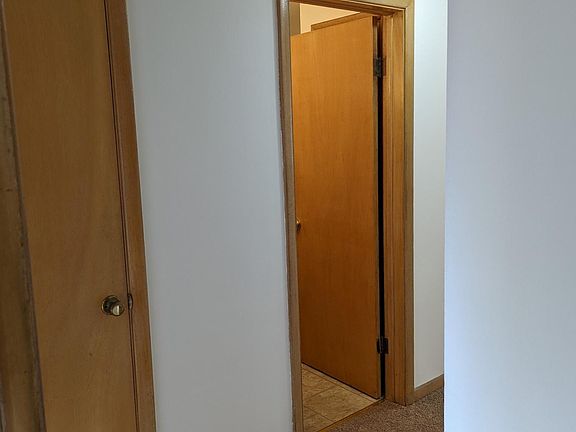2nd image of 88 Nicholson St APT 5