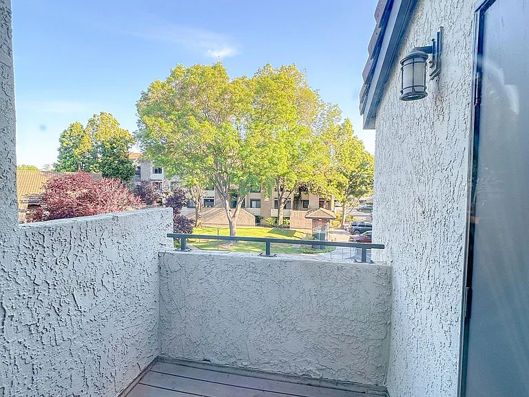 880 E Fremont Ave #207 — Photo 17