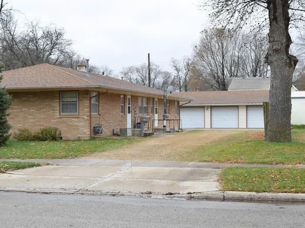 Winnebago Triplex Winnebago MN, 500 1st Ave NW #1, Winnebago, MN 56098