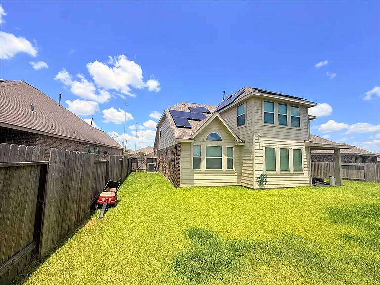 3119 Presley Jane Ct — Photo 24