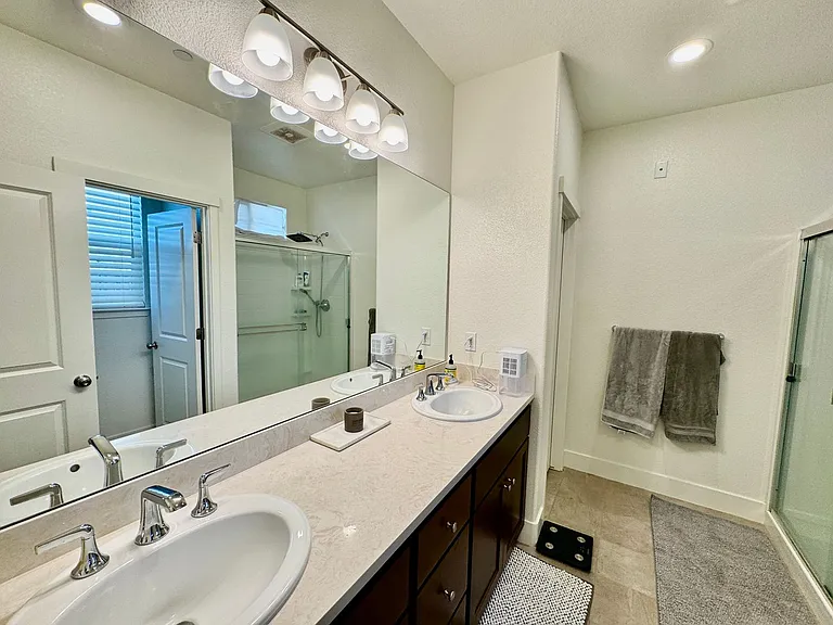 1121 Pearl Dr — Photo 8