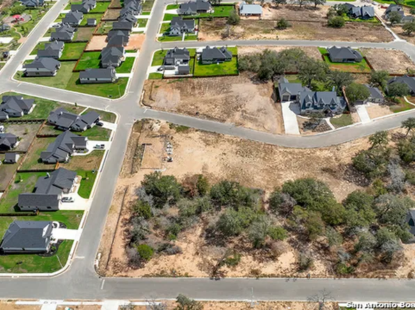 169 W Magnolia Circle LOT 2, La Vernia, TX 78121