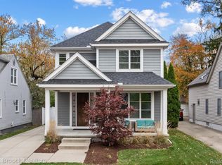 1567 Cole St, Birmingham, MI 48009