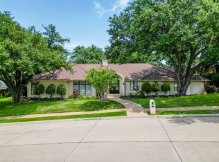 1303 Cottonwood Valley Cir N, Irving, TX 75038