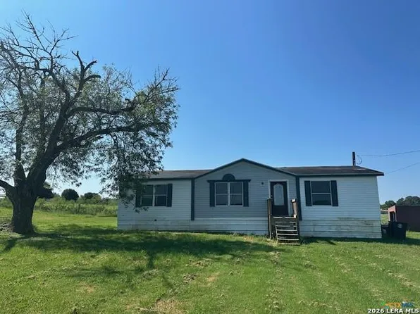 1212 Babylon LOT 2, Schulenburg, TX 78956