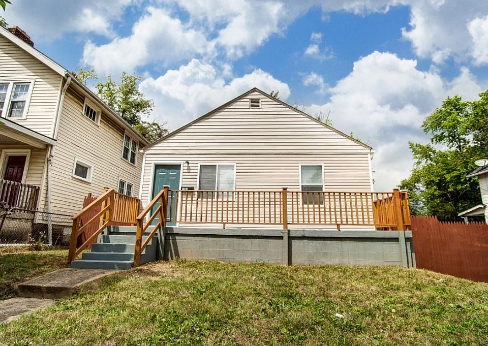 1st image of 1506 E 26th Ave