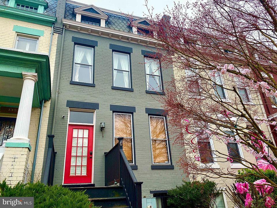 1st image of 1351 A St NE