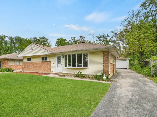 419 S Orchard Dr, Park Forest, IL 60466