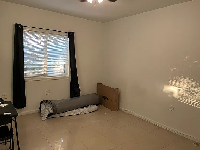 360 NW 58th Ave #1 — Photo 8