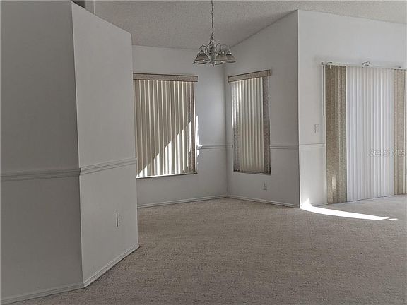 3rd image of 110 Windy Dune Ct